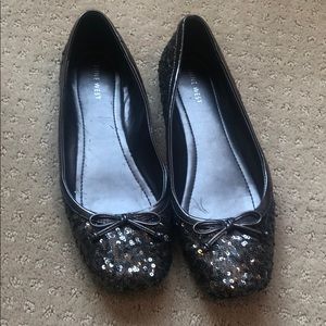 Nine West Silver Sequin Flats